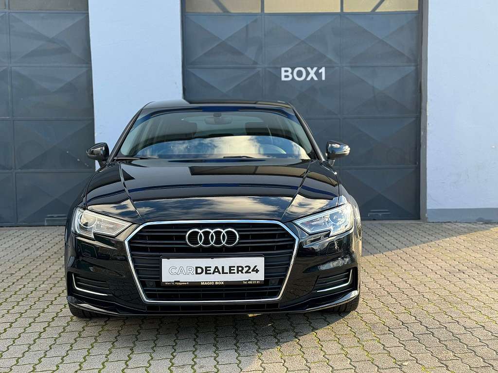 Audi A3 SB 1,6 TDI S-tronic intense Limousine
