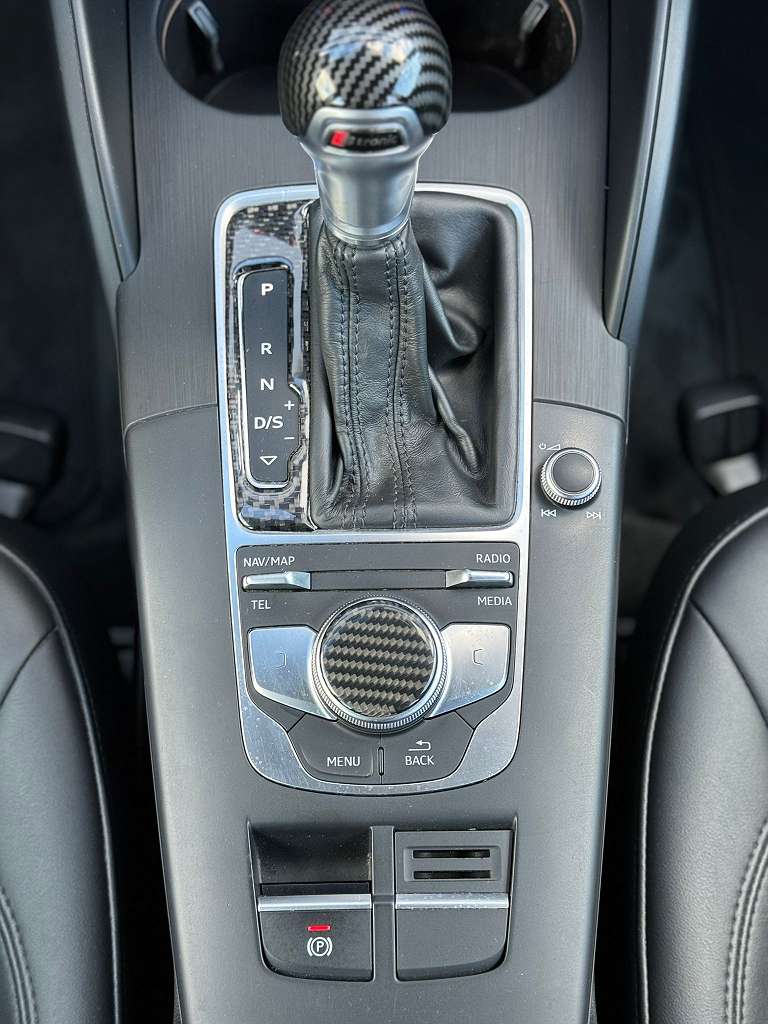 Audi A3 SB 1,6 TDI S-tronic intense Limousine