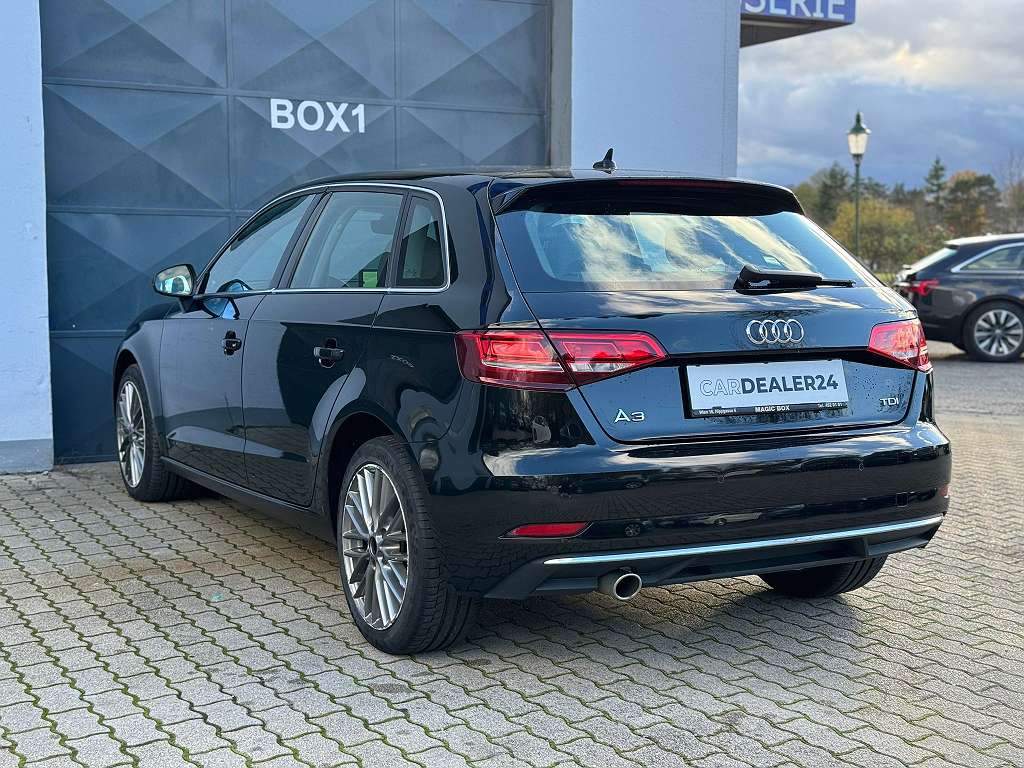 Audi A3 SB 1,6 TDI S-tronic intense Limousine