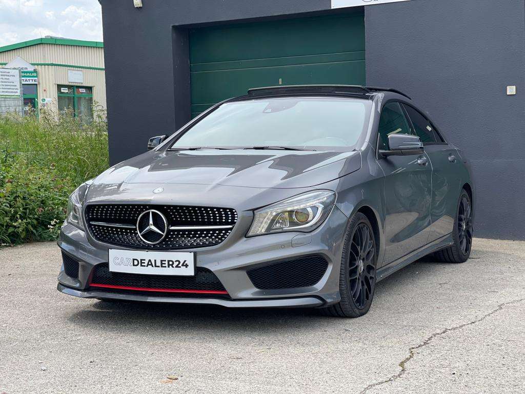 Mercedes-Benz CLA-Klasse CLA 220 CDI Aut. *AMG*Panoramadach* Sportwagen / Coupé