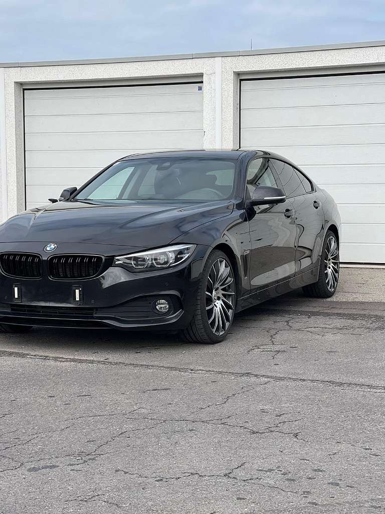 BMW 4er-Reihe 420d Gran Coupe Advantage Aut. Sportwagen / Coupé