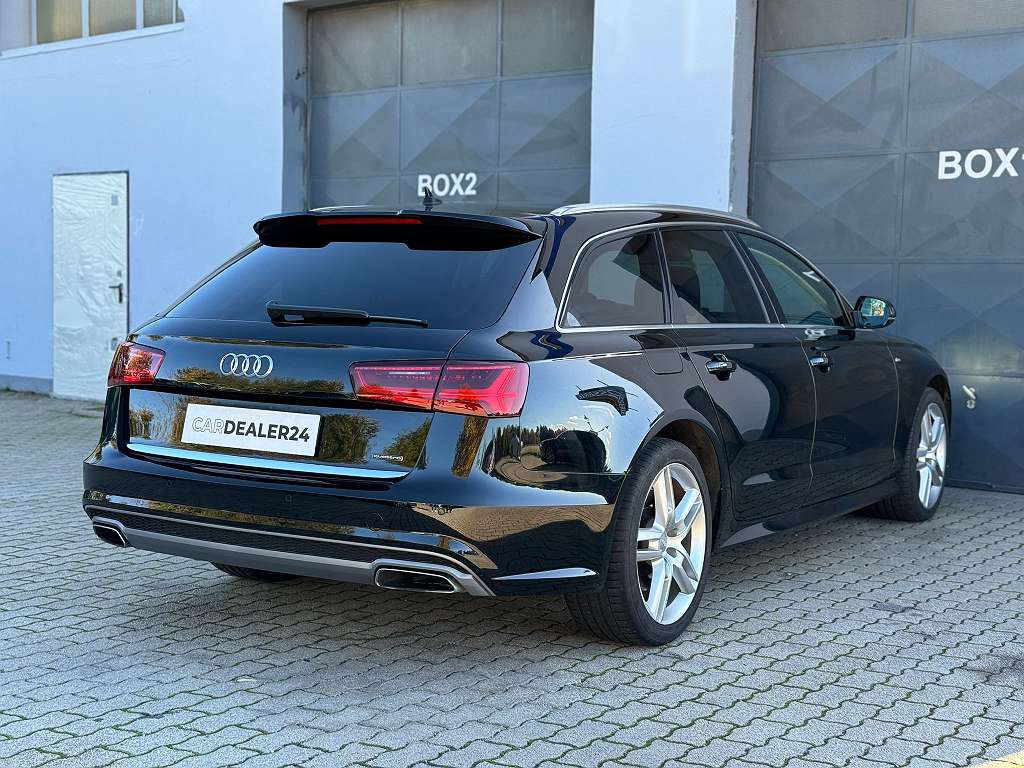 Audi A6 Avant 3,0 TDI Quattro Sline*Spurhalteassistent Kombi / Family Van