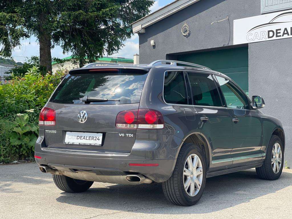 VW Touareg V6 TDI BMT 4MOTION*Lftfahrwerk*Elektr.sitze*elektr.lenkrad SUV / Geländewagen