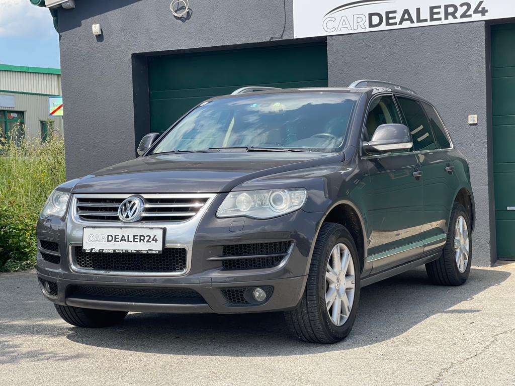 VW Touareg V6 TDI BMT 4MOTION*Lftfahrwerk*Elektr.sitze*elektr.lenkrad SUV / Geländewagen